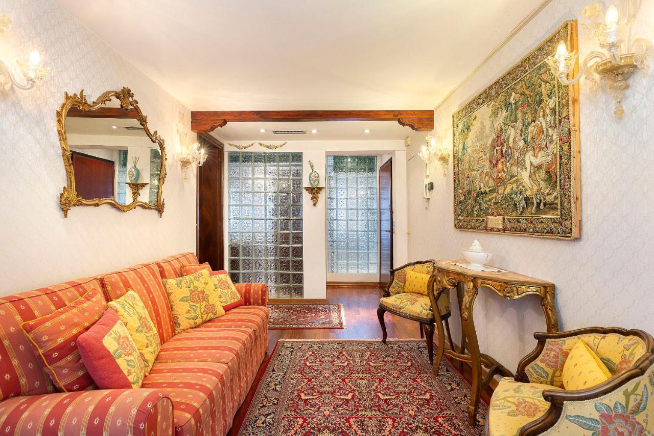 Canal-Fresco-Rialto Venice Luaran gambar